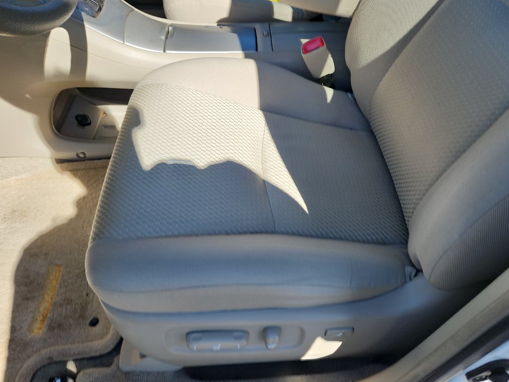 Used 2005 Toyota Highlander 2WD V6 image 16