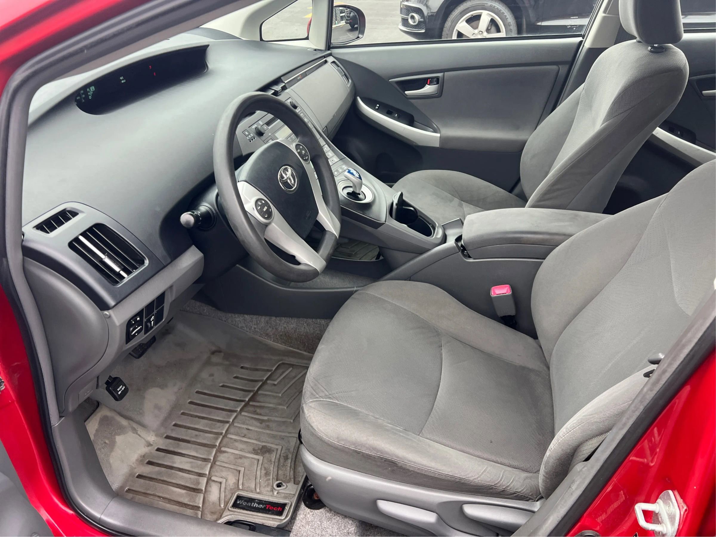 Used 2011 Toyota Prius Two image 10