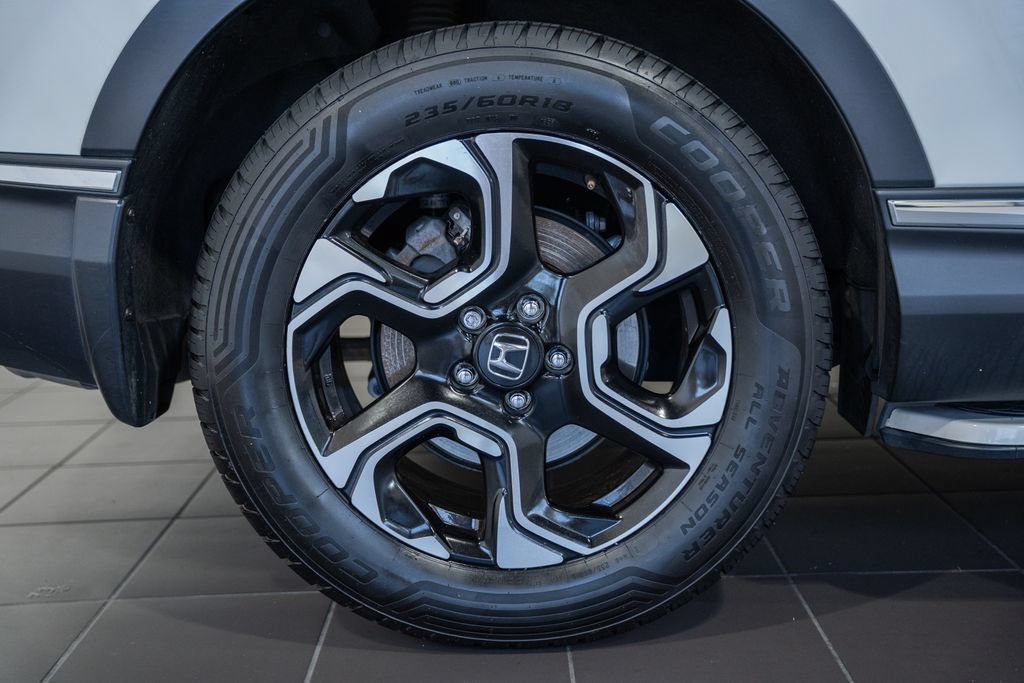Used 2018 Honda CR-V Touring image 14