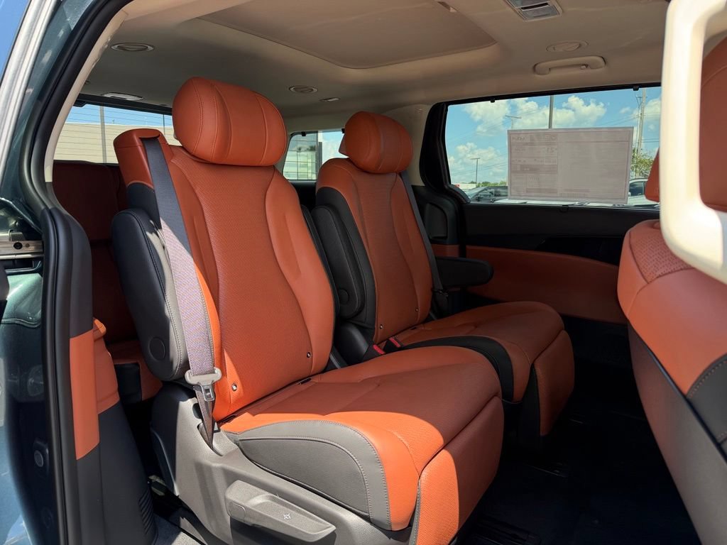 New 2026 Kia Carnival SX Prestige FWD image 29