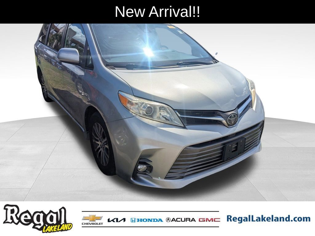 Used 2019 Toyota Sienna XLE
