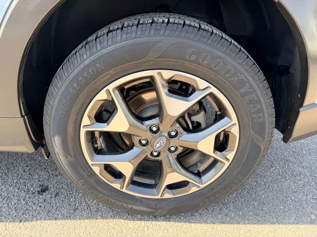 Used 2019 Subaru Crosstrek 2.0i image 11