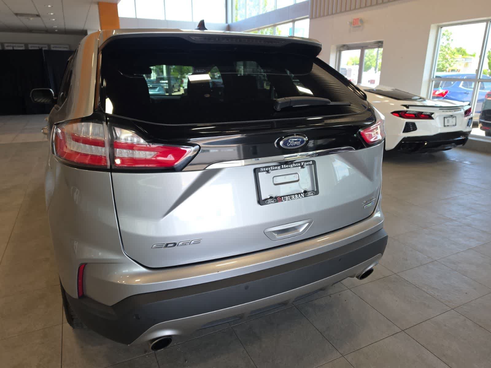 Used 2020 Ford Edge SEL w/ Convenience Package AWD/4WD image 10