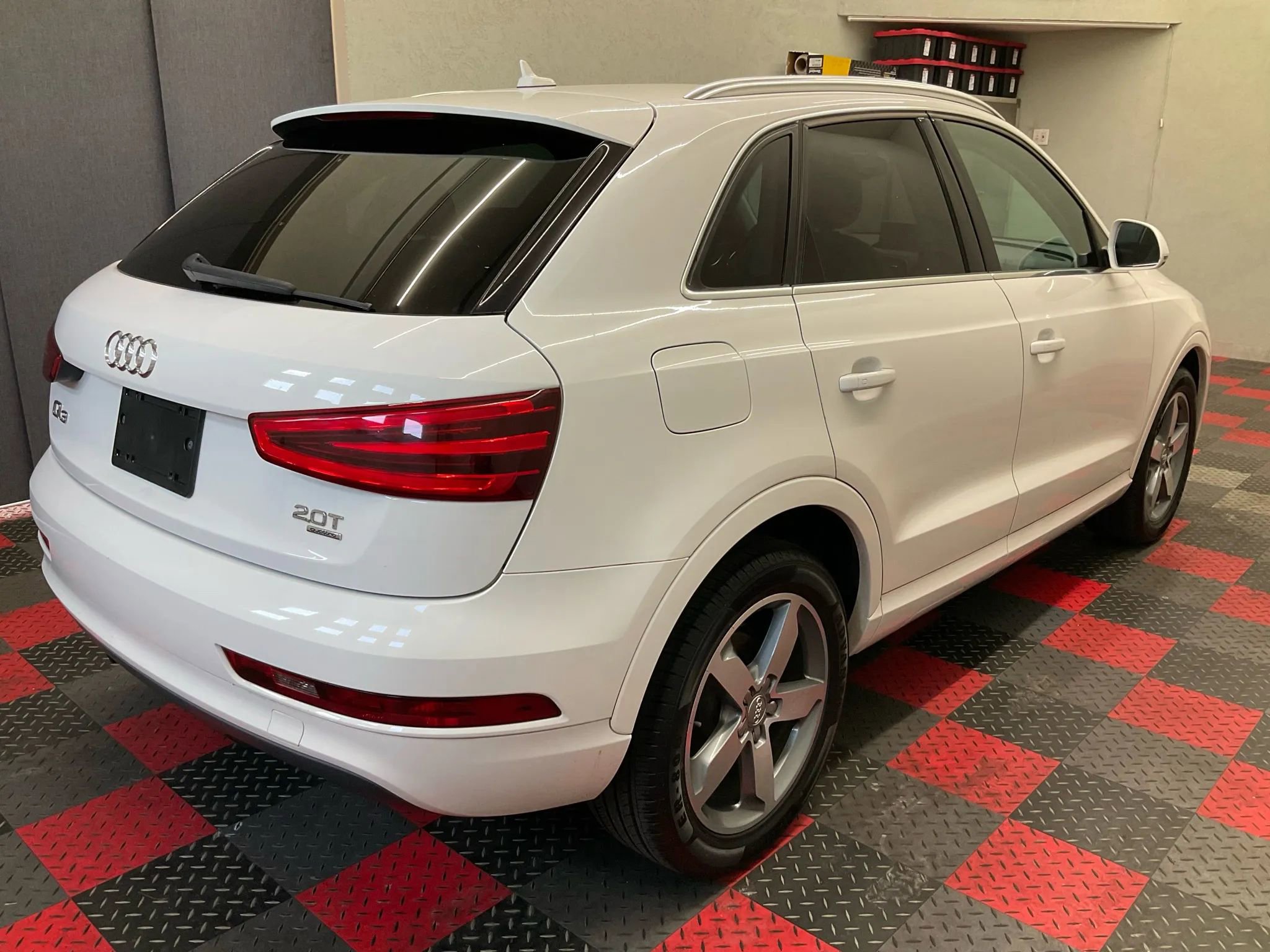 Used 2015 Audi Q3 2.0T Premium Plus AWD/4WD image 3