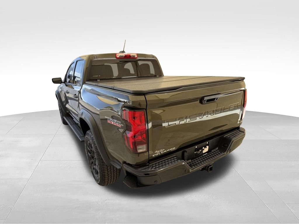 Used 2024 Chevrolet Colorado Trail Boss AWD/4WD image 9
