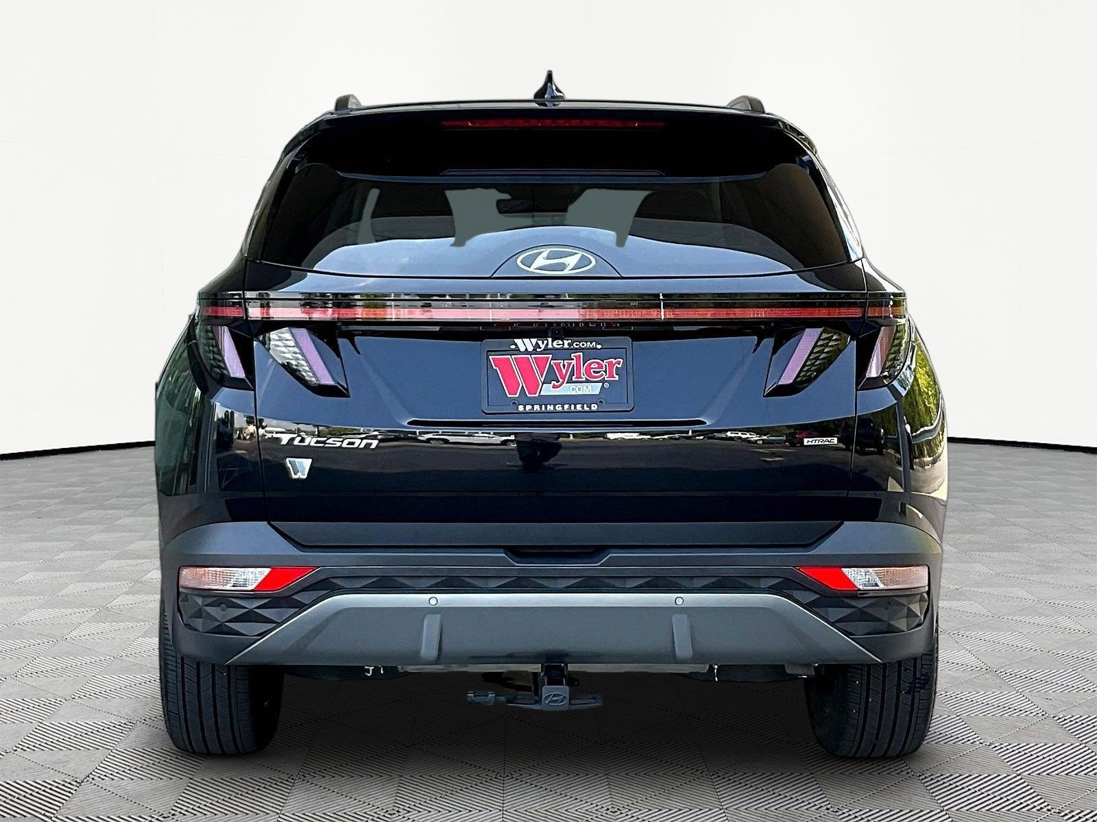 Used 2024 Hyundai Tucson Limited AWD/4WD image 5