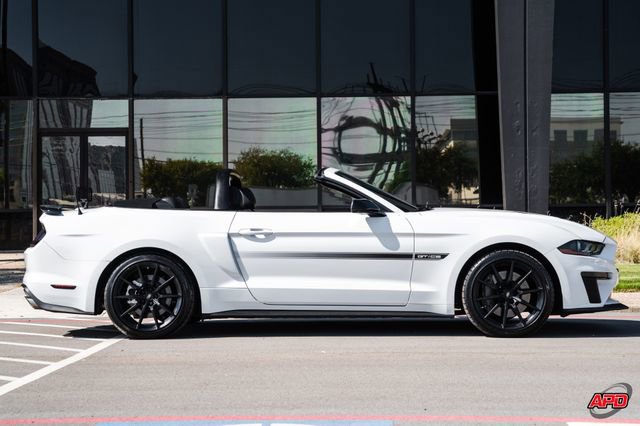 Used 2019 Ford Mustang GT Premium w/ Equipment Group 401A image 9