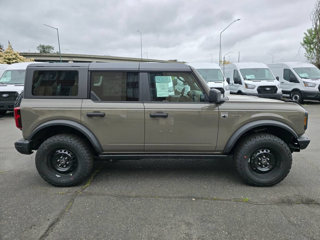 New 2026 Ford Bronco Big Bend w/ Black Diamond Package AWD/4WD image 6