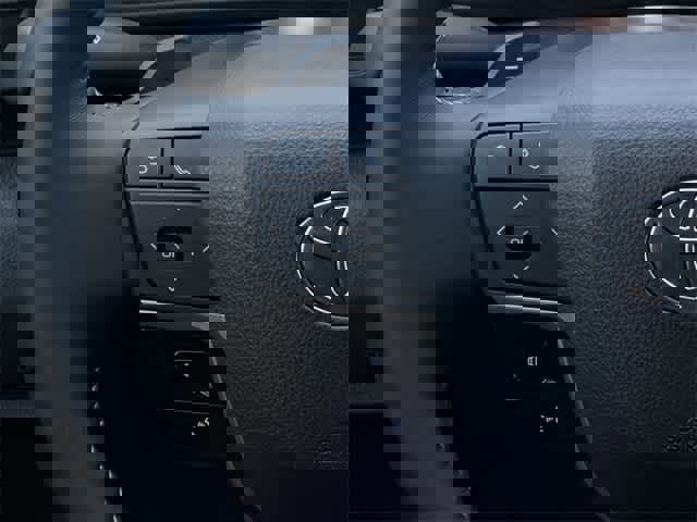 New 2025 Toyota Crown Signia image 8