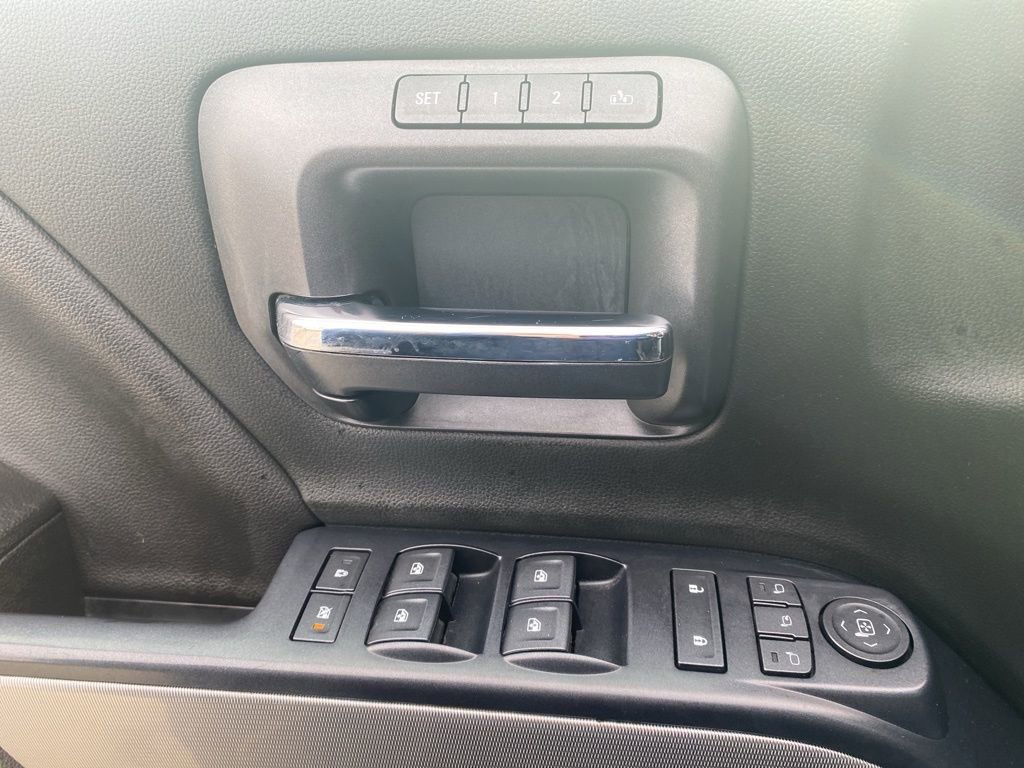 Used 2018 Chevrolet Silverado 2500 LTZ w/ Duramax Plus Package image 20