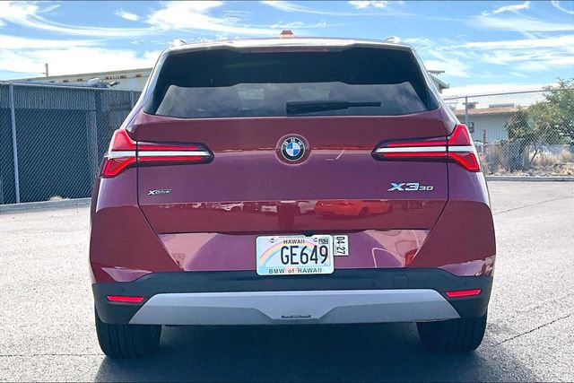 Used 2025 BMW X3 xDrive30i w/ Premium Package image 4