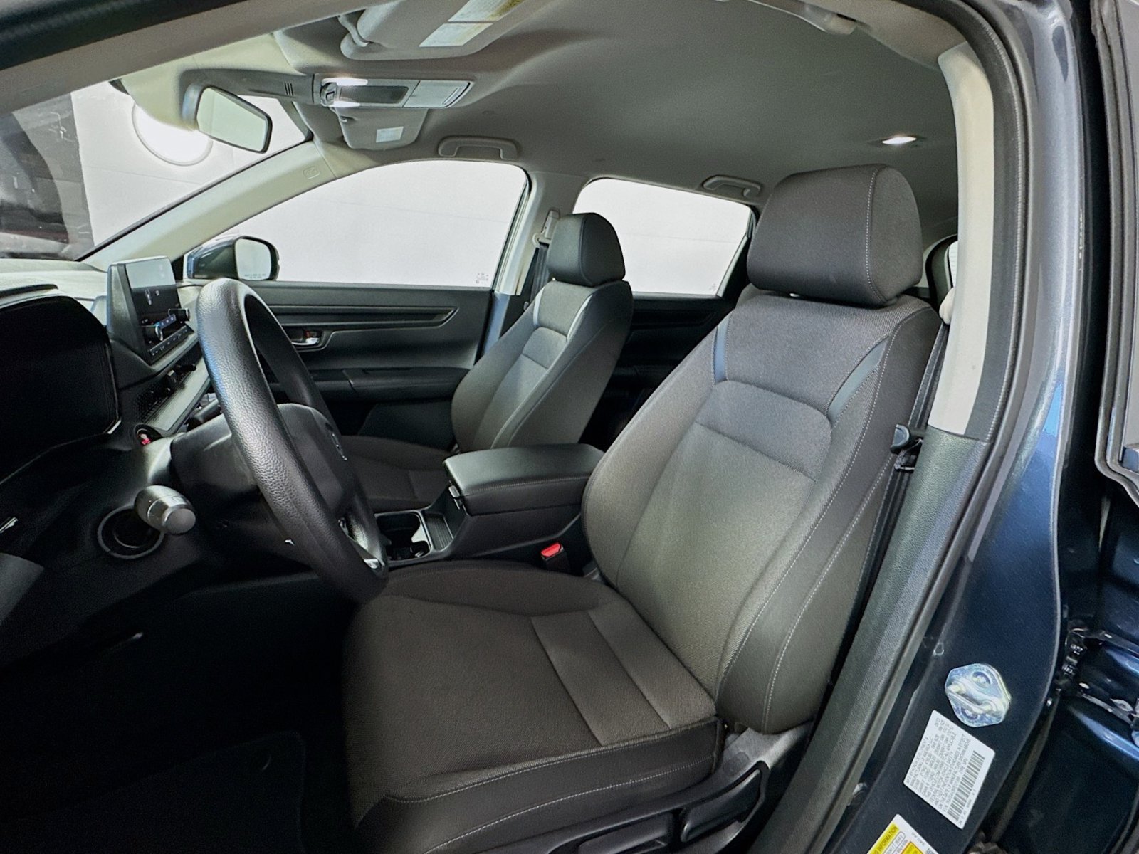Used 2024 Honda CR-V LX image 11