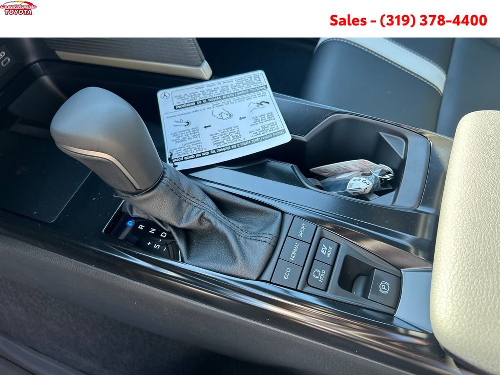New 2026 Toyota Camry SE FWD image 18