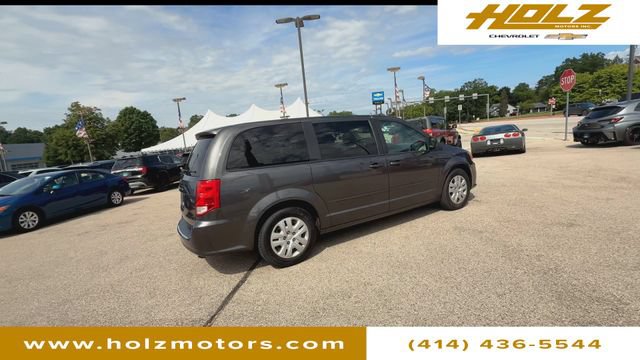 Used 2016 Dodge Grand Caravan SE w/ Quick Order Package 29E SE FWD image 8