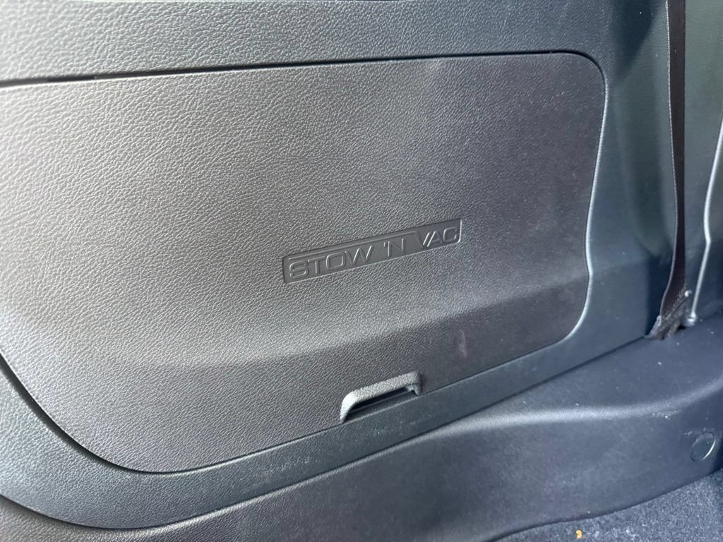 New 2027 Chrysler Pacifica Limited AWD/4WD image 50