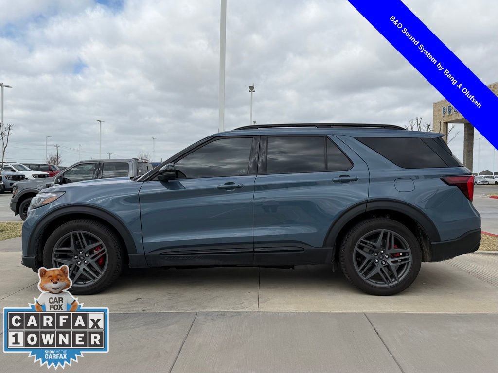 Used 2025 Ford Explorer ST w/ Sun And Sound Package image 11