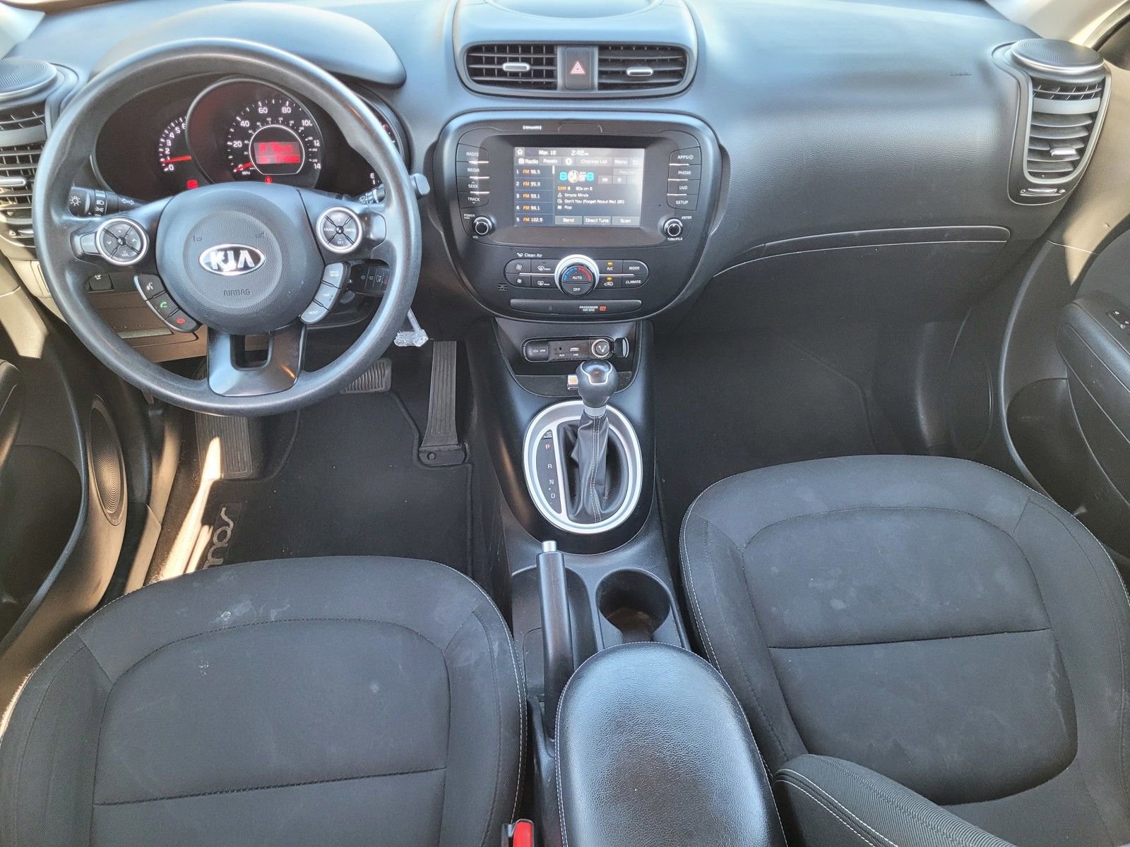 Used 2018 Kia Soul + FWD image 17