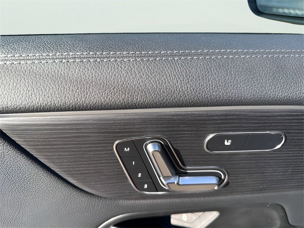 New 2026 Mercedes-Benz GLA 250 4MATIC image 12