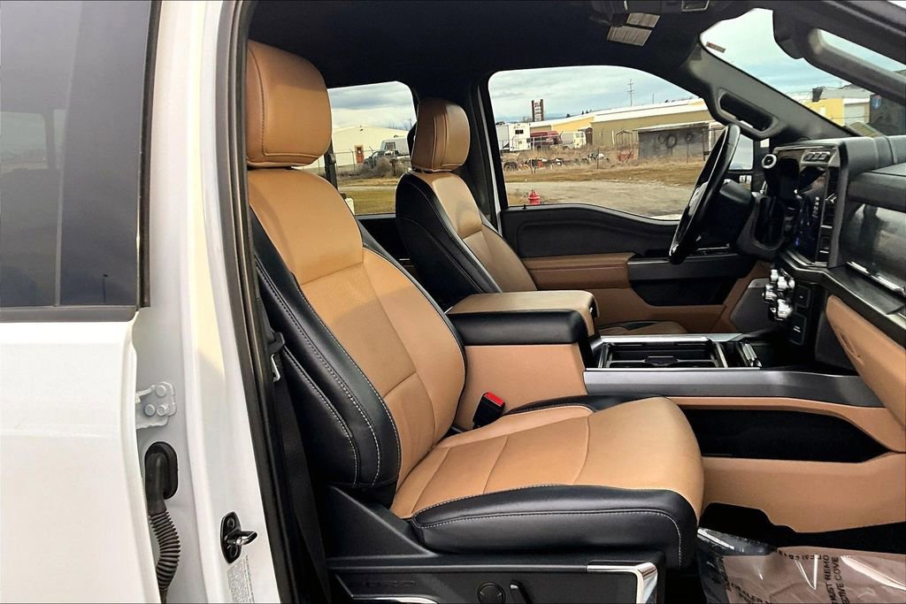 Used 2023 Ford F250 Lariat w/ Tow Technology Package image 7