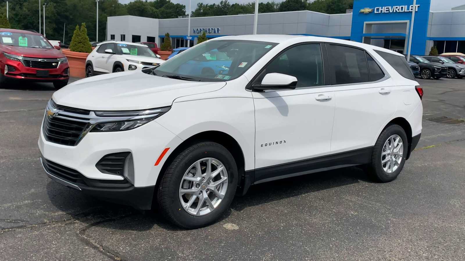 Certified 2024 Chevrolet Equinox LT AWD/4WD image 4
