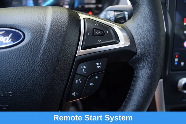 Used 2024 Ford Edge SEL w/ Convenience Package AWD/4WD image 5