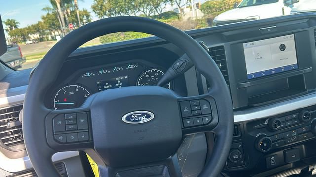 New 2025 Ford F550 4x4 Regular Cab Super Duty image 13