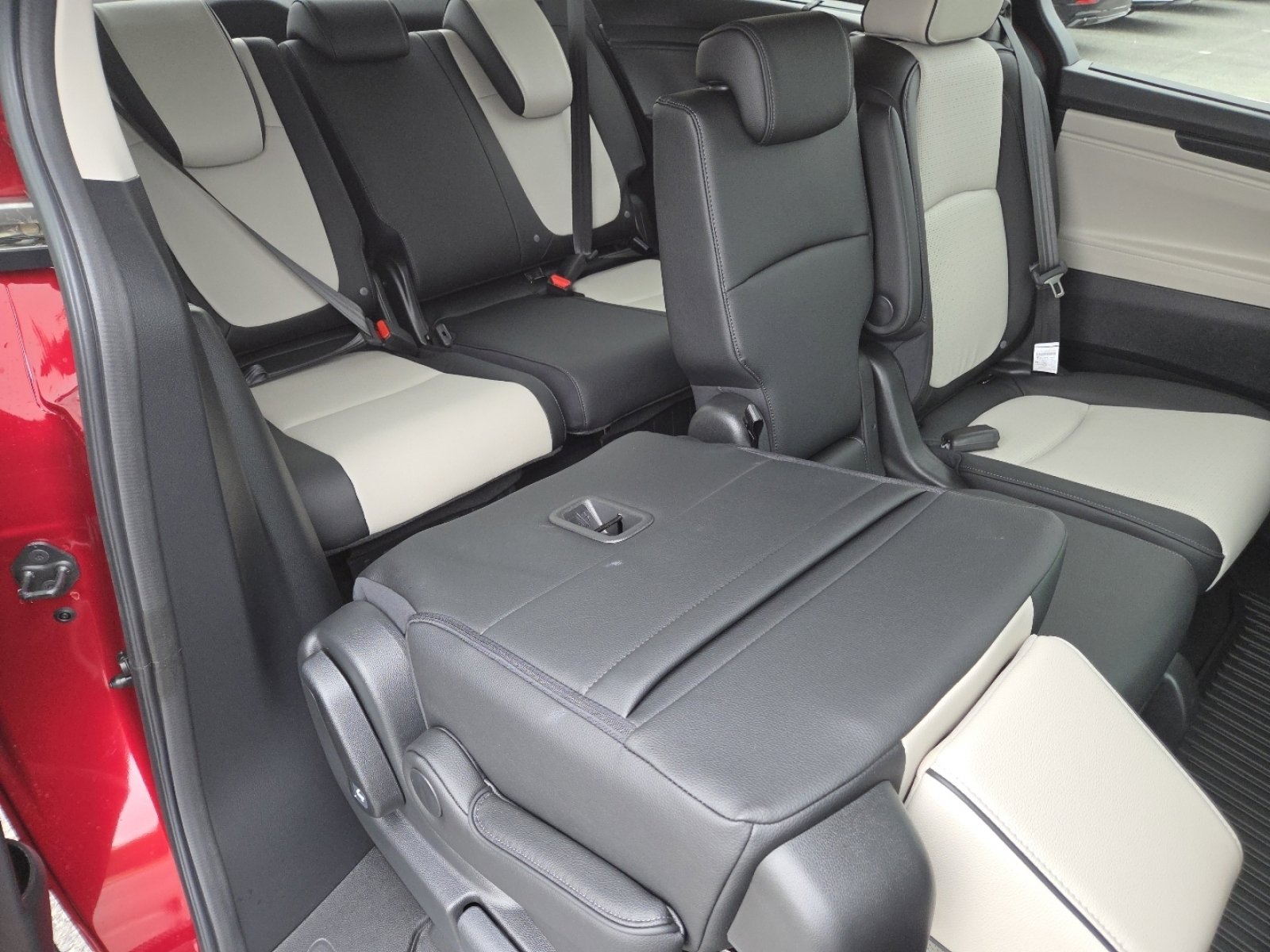 New 2026 Honda Odyssey Elite image 24