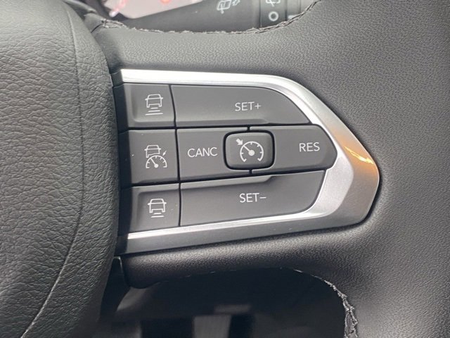 New 2026 Jeep Compass Limited image 37