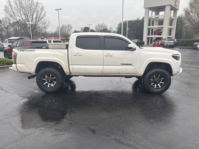 Used 2021 Toyota Tacoma TRD Sport w/ Technology Package image 4