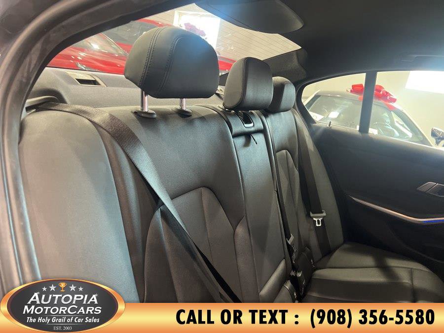 Used 2021 BMW 330i Sedan w/ Premium Package image 14