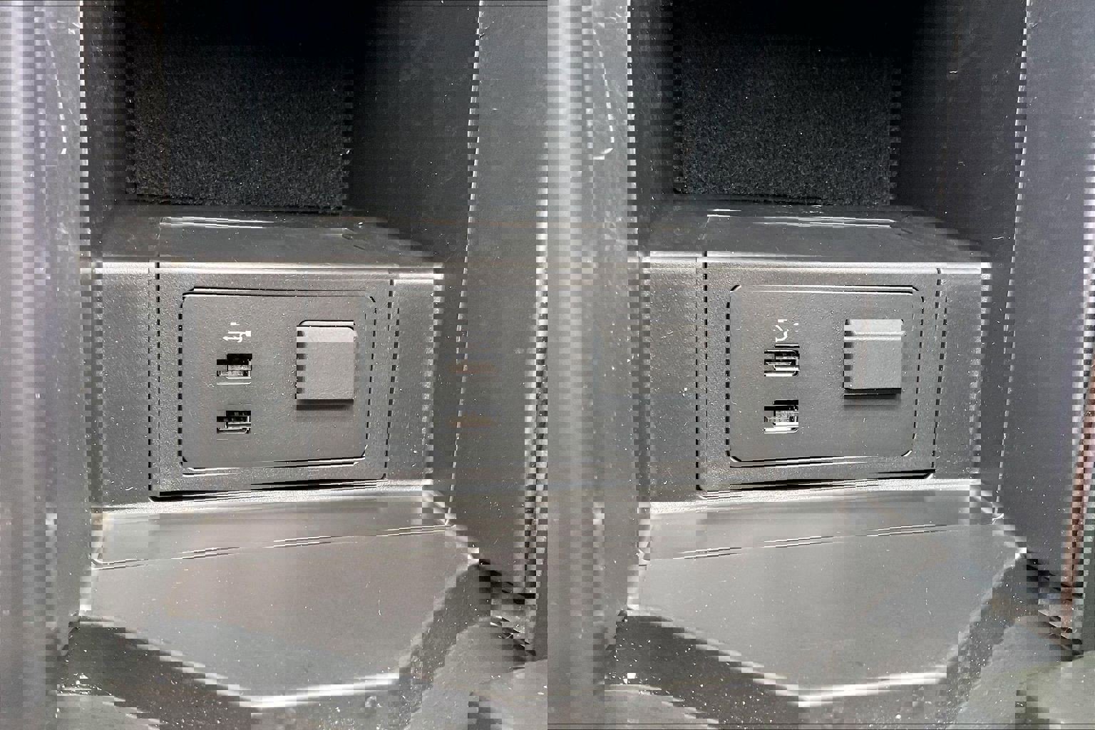 Used 2023 MAZDA CX-9 Signature image 40