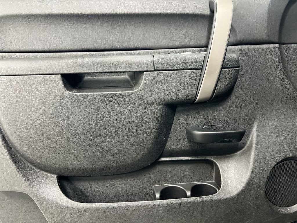 Used 2011 Chevrolet Silverado 1500 LS image 19