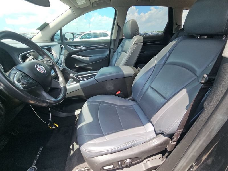 Used 2020 Buick Enclave Essence w/ Sound and Sites Package FWD image 24