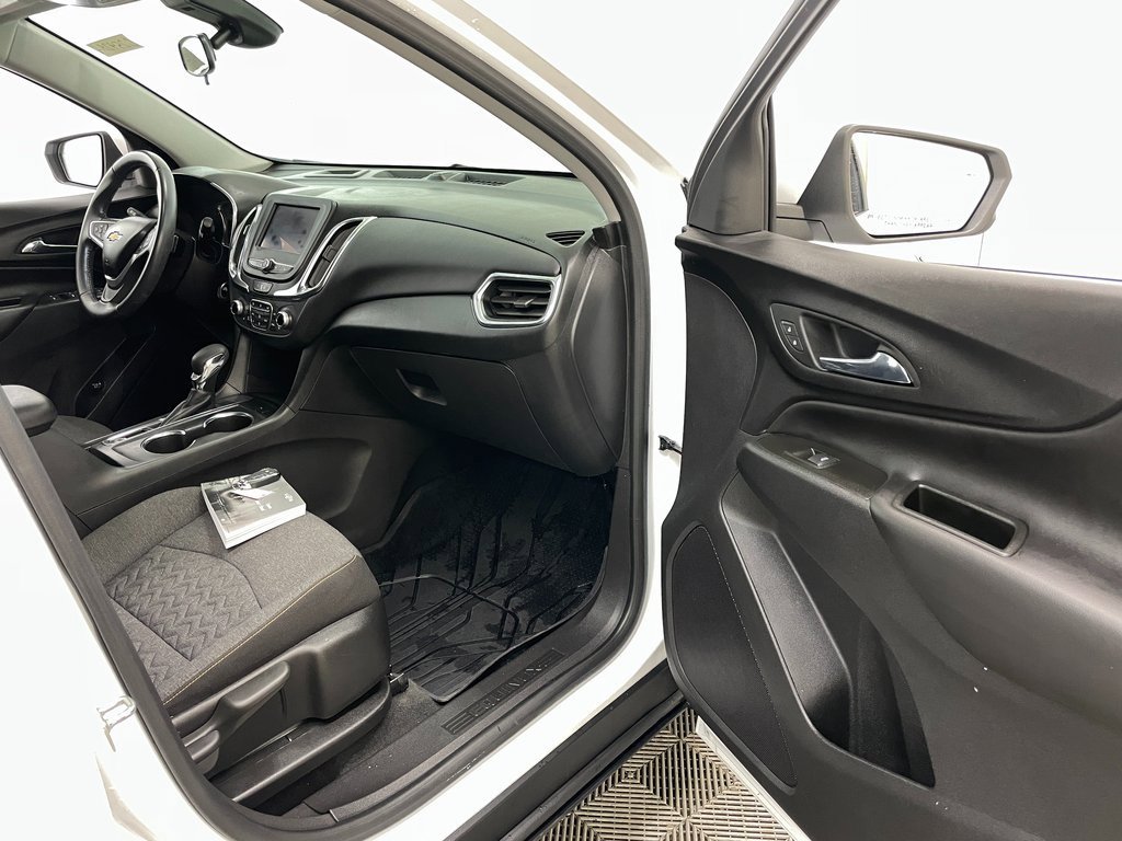 Used 2022 Chevrolet Equinox LT image 35
