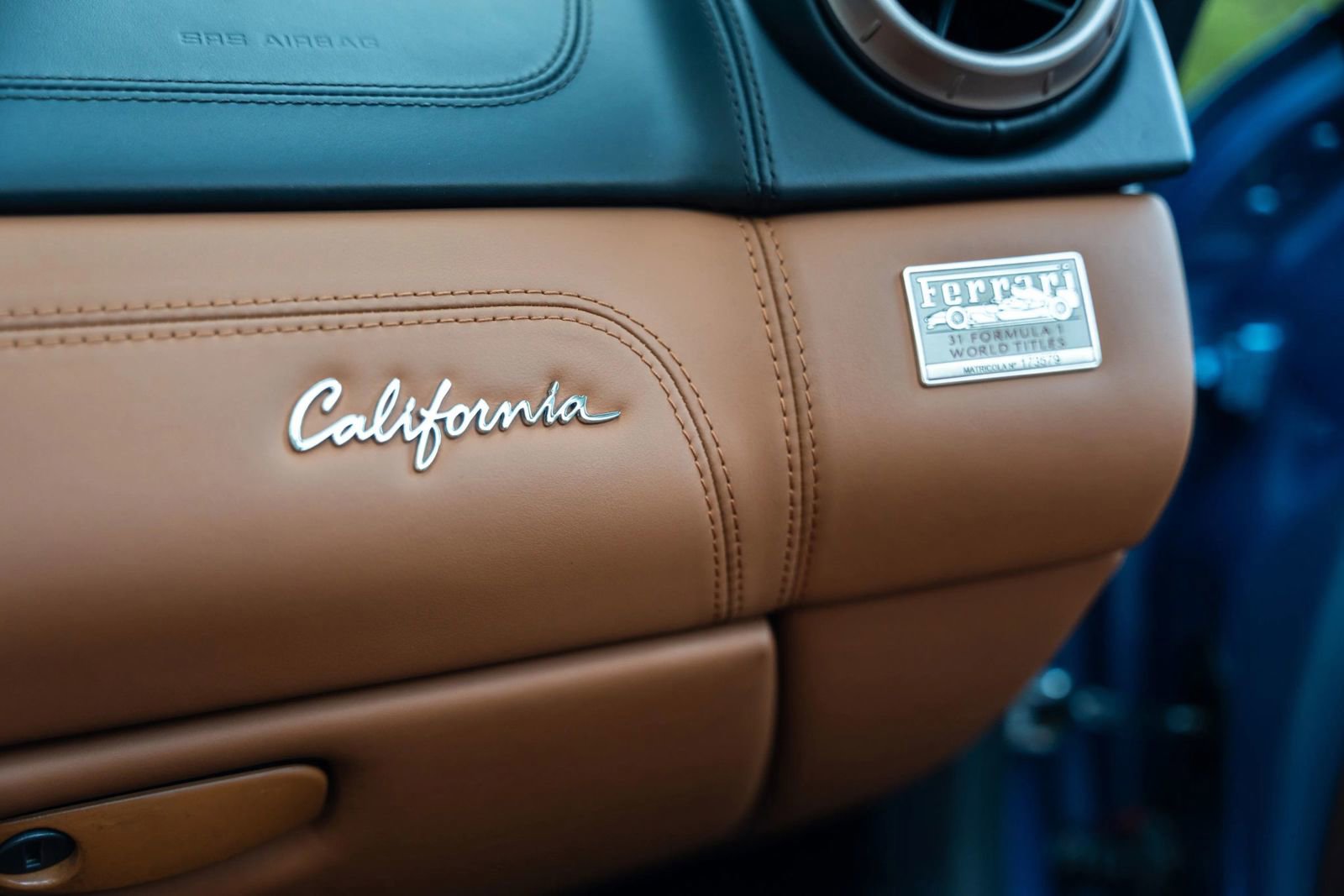 Used 2010 Ferrari California RWD image 56