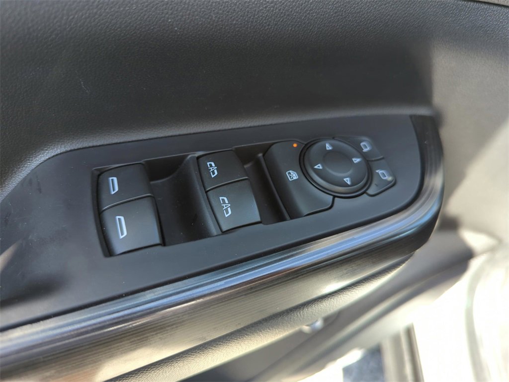 Used 2020 GMC Acadia SLT image 26