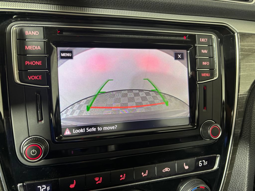 Used 2017 Volkswagen Passat 1.8T SE FWD image 23
