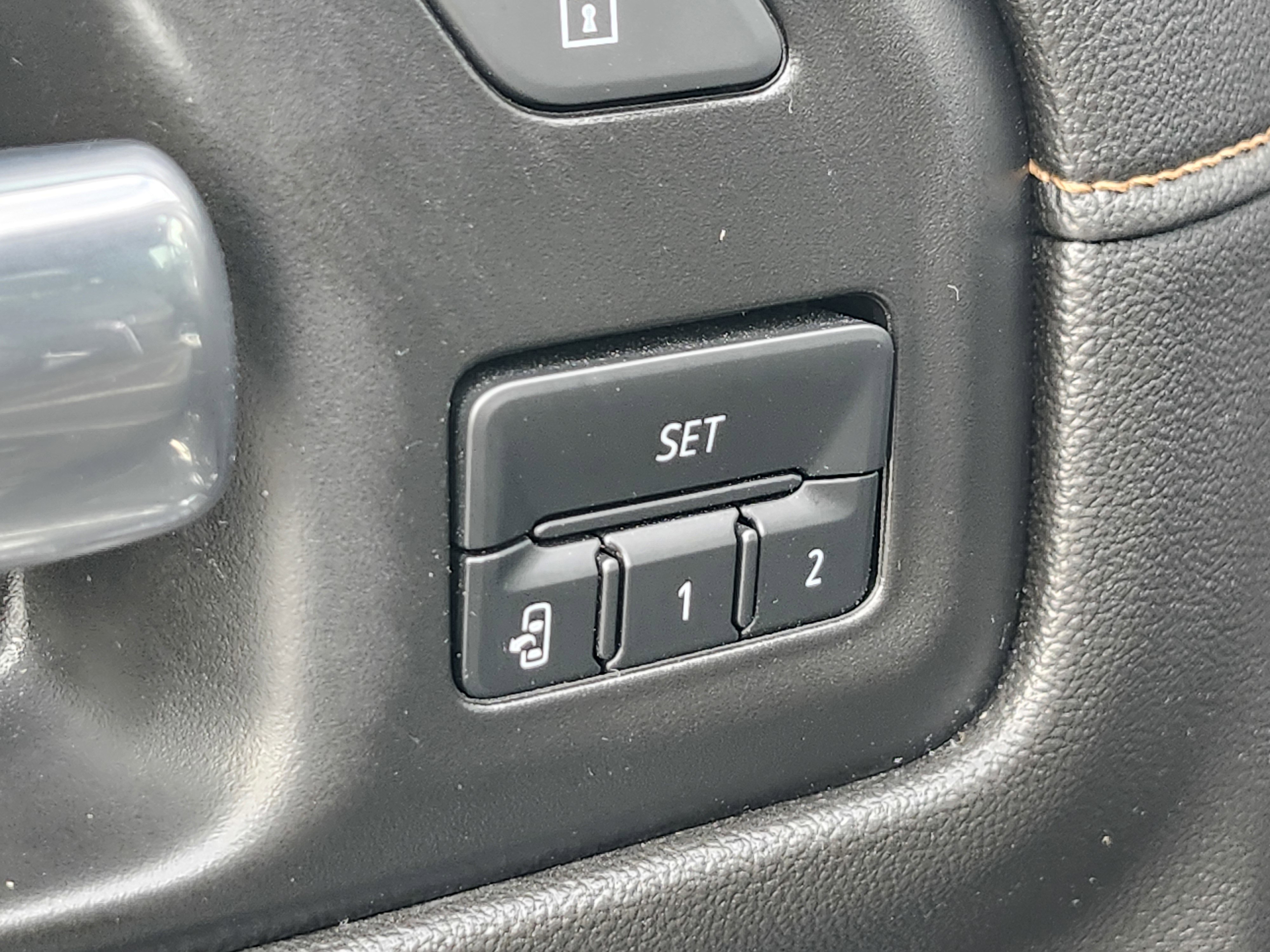 Used 2022 GMC Sierra 1500 AT4 image 20