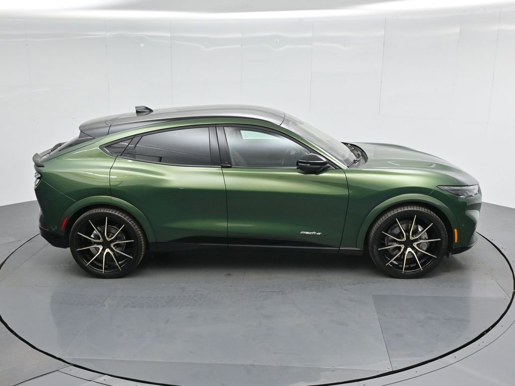 New 2024 Ford Mustang Mach-E Premium image 40