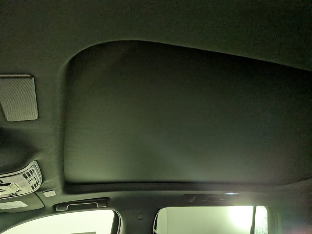 New 2026 GMC Yukon XL AT4 image 27