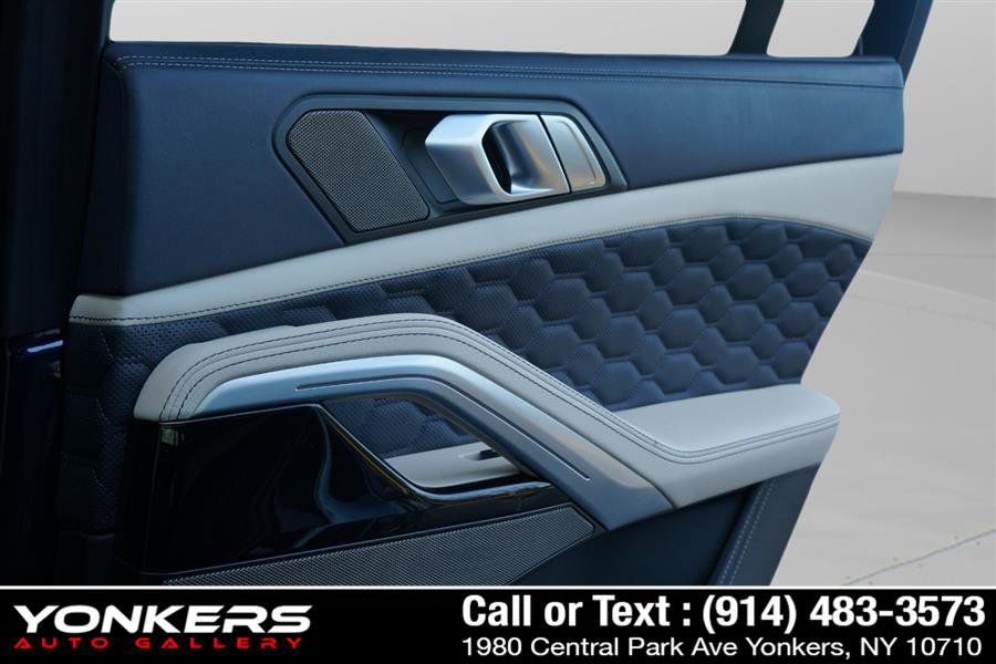 Used 2022 BMW X6 M w/ Competition Package image 69