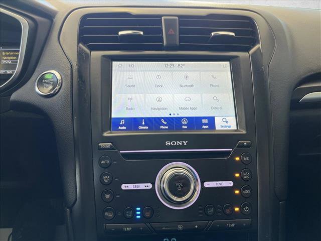 Used 2019 Ford Fusion Titanium image 13