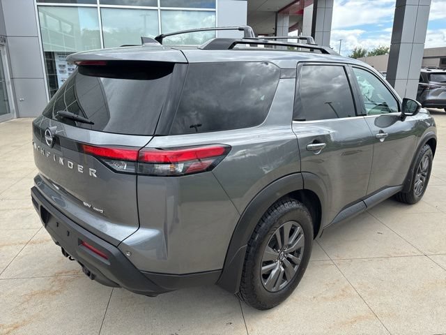 Used 2022 Nissan Pathfinder SV w/ SV Premium Package AWD/4WD image 7