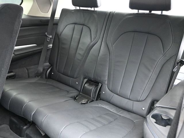 Used 2019 BMW X7 xDrive40i w/ Premium Package image 19