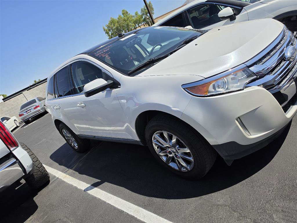 Used 2012 Ford Edge Limited FWD image 2