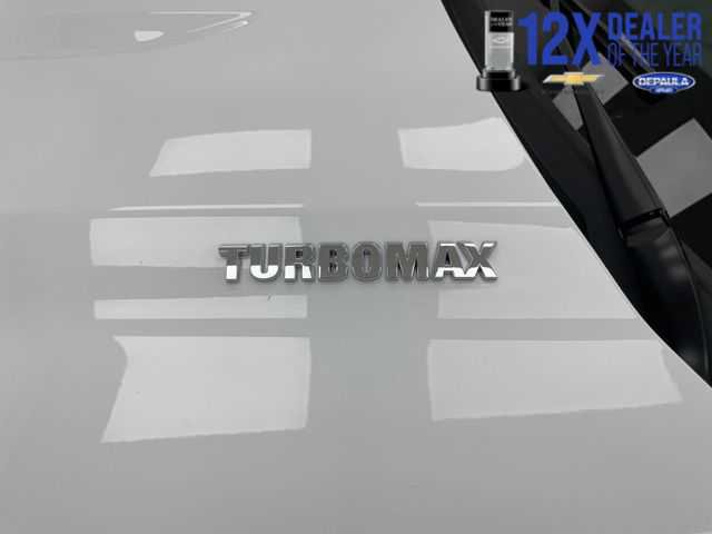 Certified 2025 Chevrolet Silverado 1500 RST AWD/4WD image 19