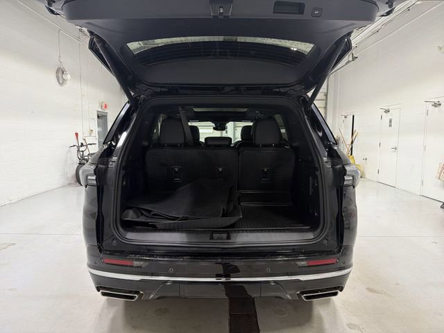 Certified 2025 Buick Enclave Avenir image 15