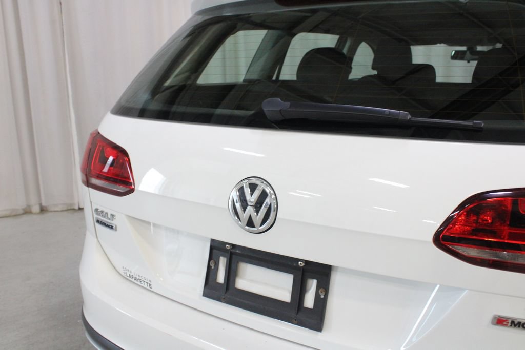 Used 2017 Volkswagen Golf Alltrack SE AWD/4WD image 31