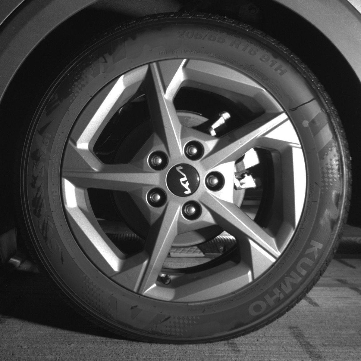 Used 2025 Kia K4 LXS FWD image 14