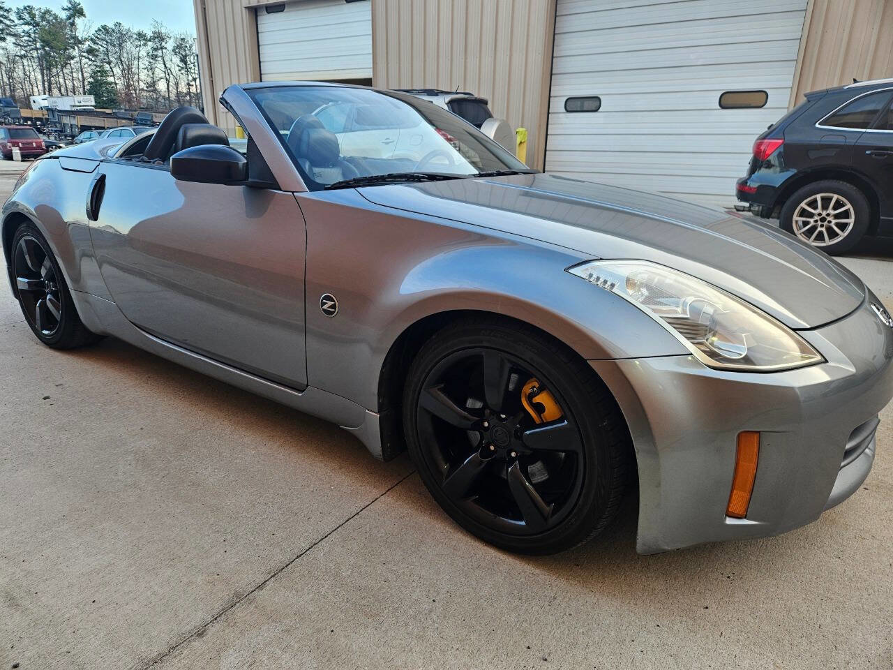 Used 2006 Nissan 350Z Touring image 19
